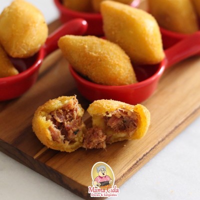 Bolinho de Abóbora com Carne Seca - min 10 unidades