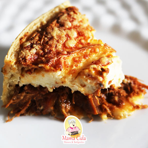 Torta de carne louca com creme de queijo 800 gramas
